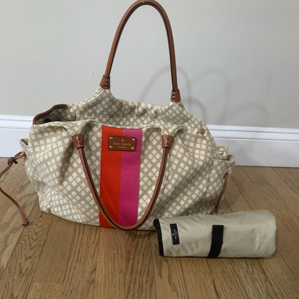 Beautiful Kate Spade diaper Bag for sale!